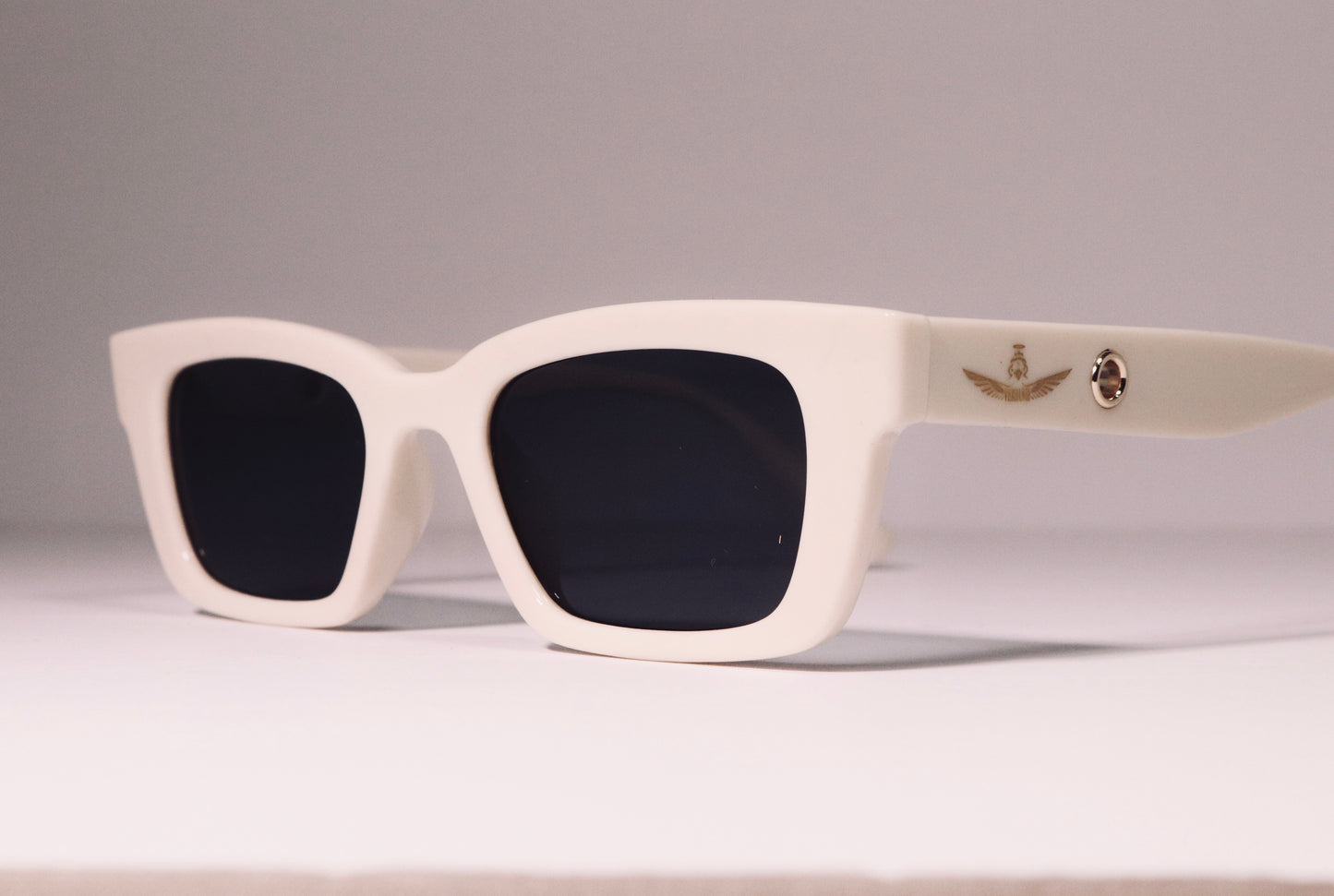 ROVER shades (Sol Beige)