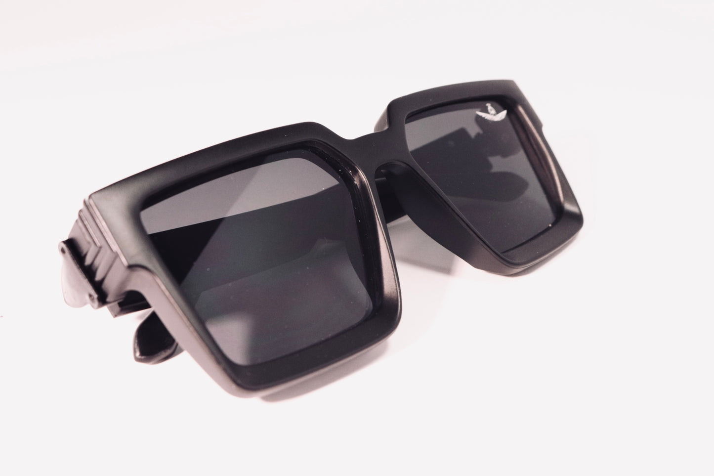 BOXY shades (Phantom Black)